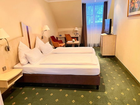 Landhotel Heimathenhof, Heimbuchenthal, Germany