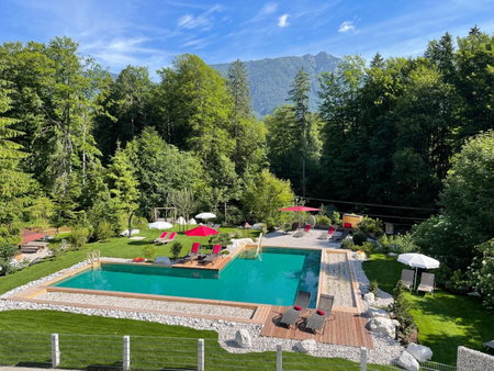 Bayern Resort Hotel - Adults only - mit Zugspitzblick - Eibsee-Nähe - Wellnessbereich - Naturpool im Sommer, Grainau, Germany
