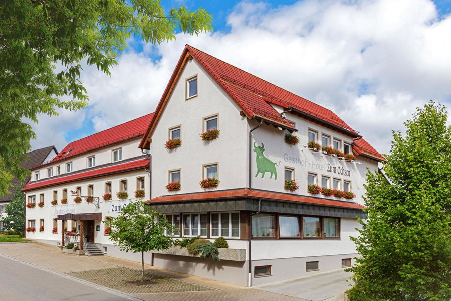 Gasthof - Hotel zum Ochsen GmbH, Berghülen, Germany