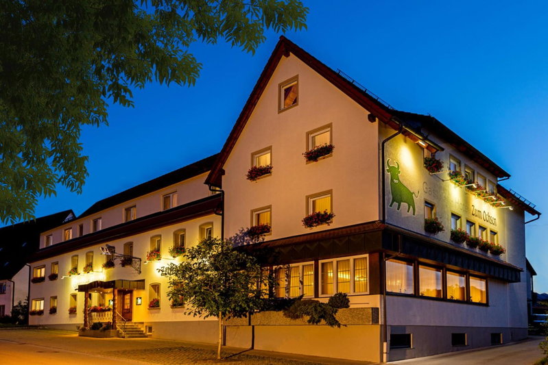 Gasthof - Hotel zum Ochsen GmbH, Berghülen, Germany