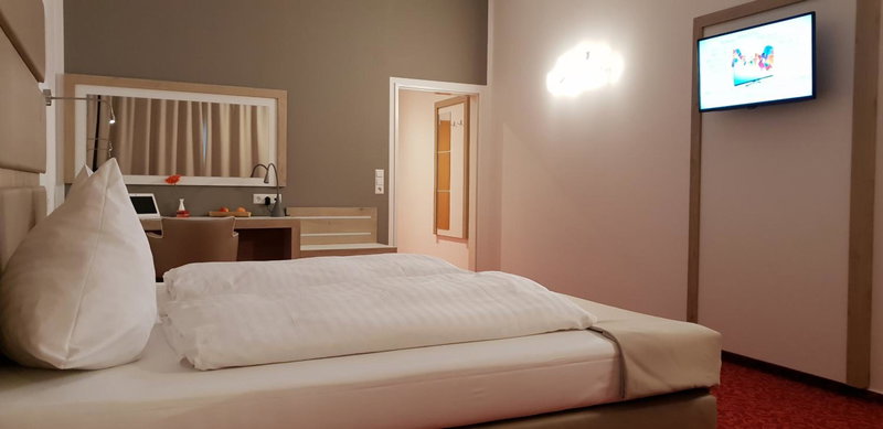 Confour Hotel, Burgdorf, Germany
