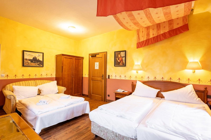 Burghotel Staufenberg, Staufenberg, Germany