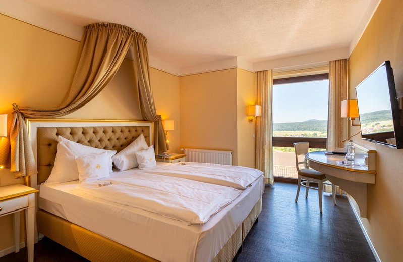 Burghotel Staufenberg, Staufenberg, Germany