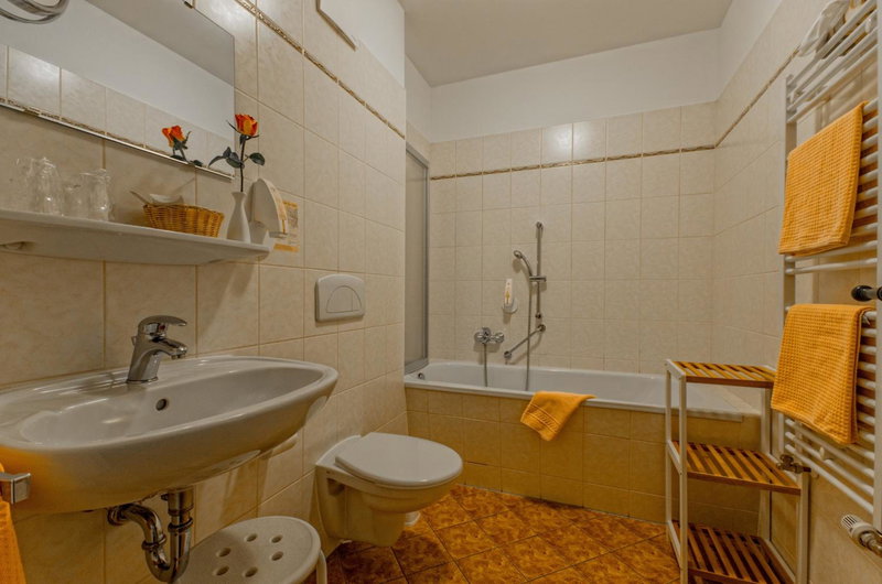 Hotel zur Henne, Naumburg, Germany