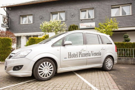 Hotel Pizzeria VENEZIA, Sohren, Germany