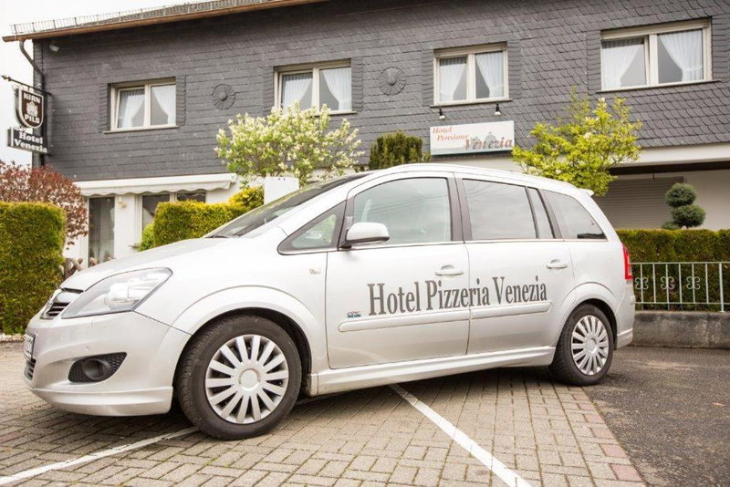 Hotel Pizzeria VENEZIA, Sohren, Germany
