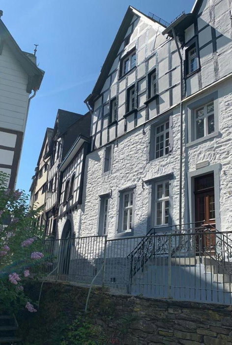 Manoir -1654- historisch schlafen in Monschaus Altstadt, Monschau, Germany