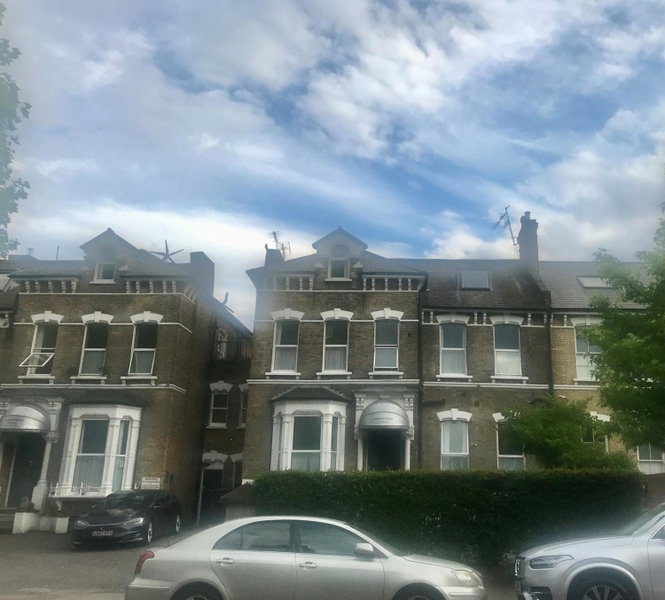 Amhurst Hotel, London, United Kingdom