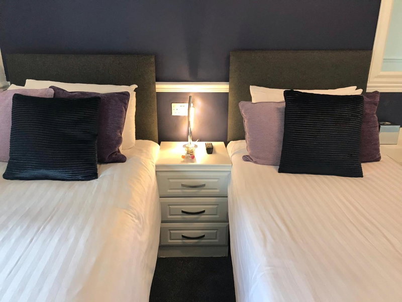 The Millbrook B&B, Torquay, United Kingdom