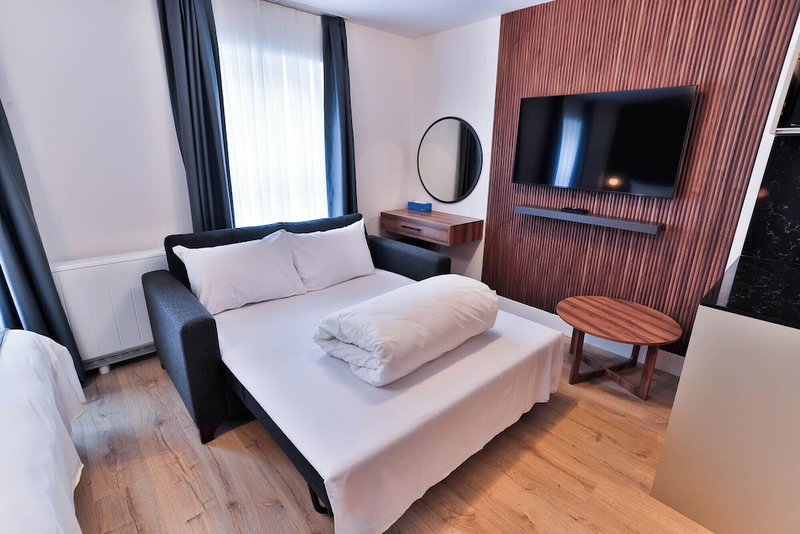 Finsbury Rose, London, United Kingdom