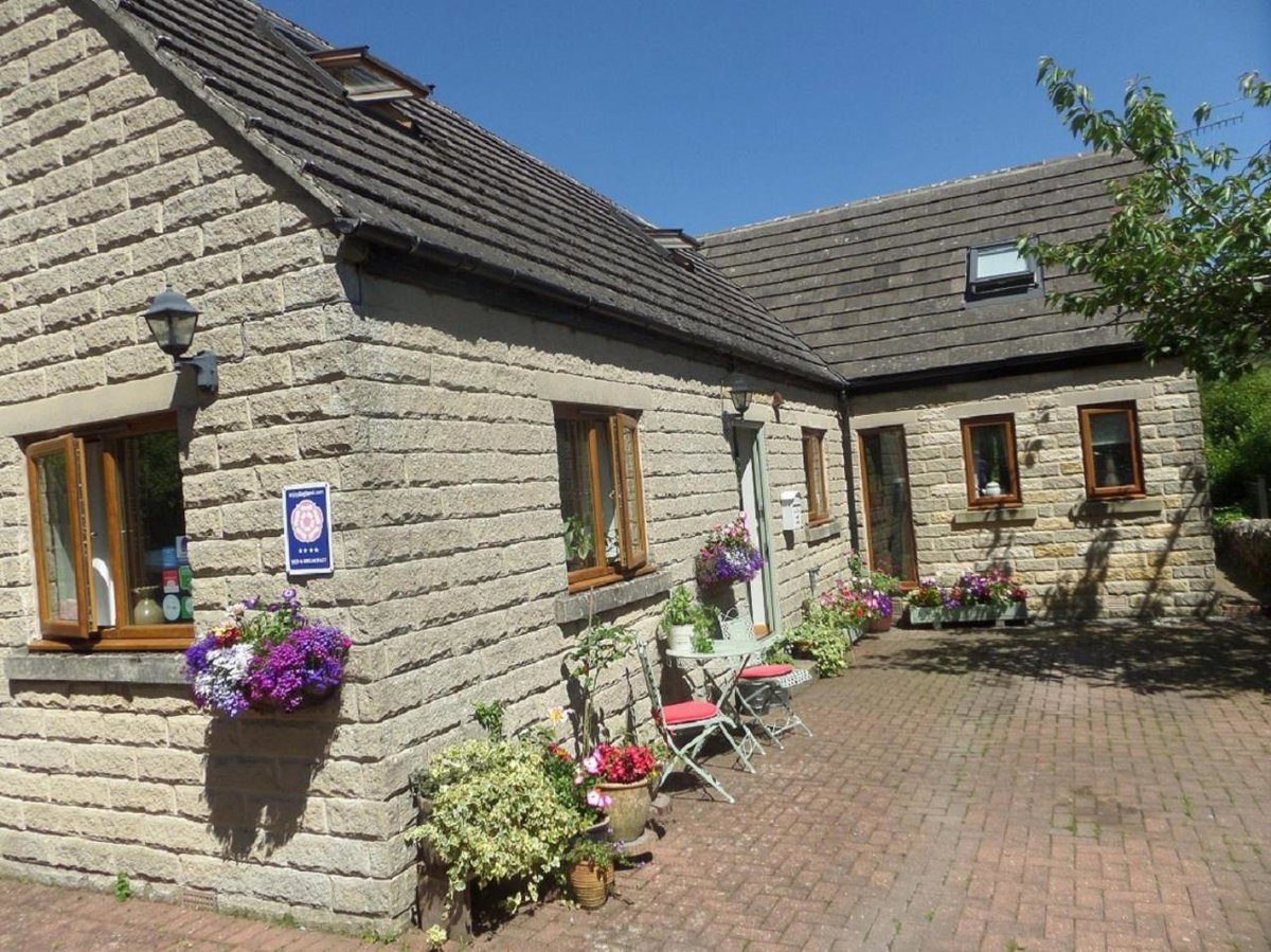 Hotel · Innisfree Cottage, Eyam
