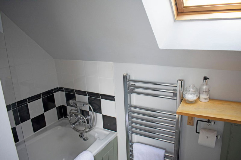 Innisfree Cottage, Eyam, United Kingdom