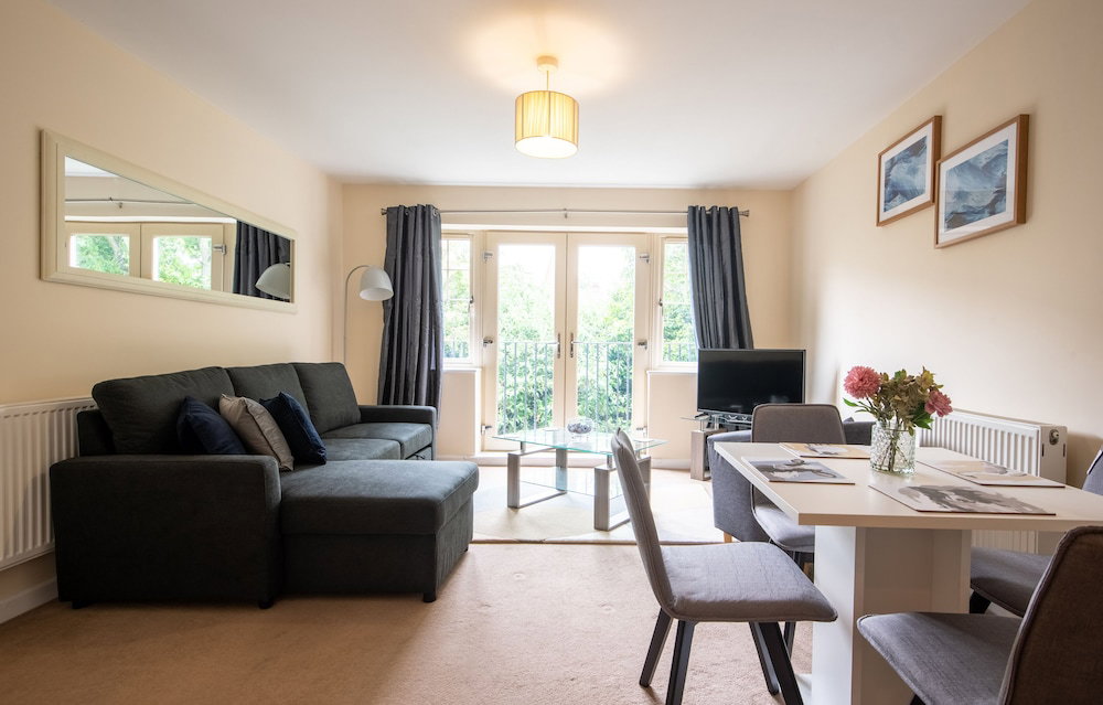 Hotel · No6, Mansfield