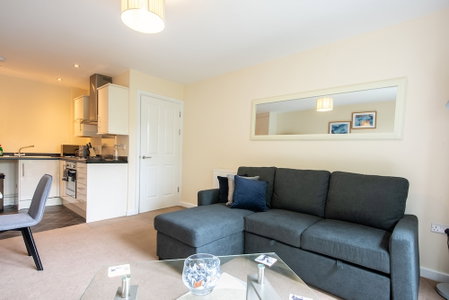 No6, Mansfield, United Kingdom