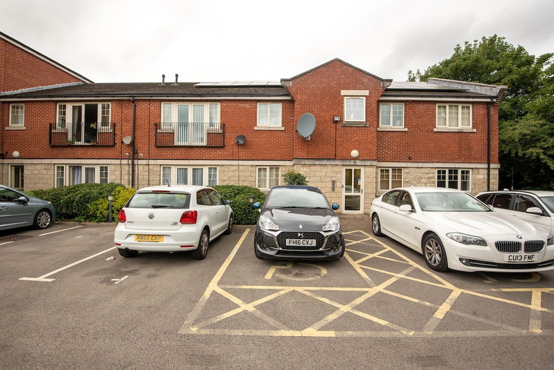 No6, Mansfield, United Kingdom