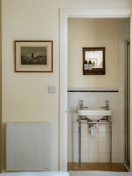 The Bell Inn, Lechlade, United Kingdom