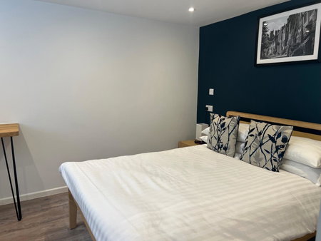 Priory Tearooms Burford with Rooms, Burford, United Kingdom