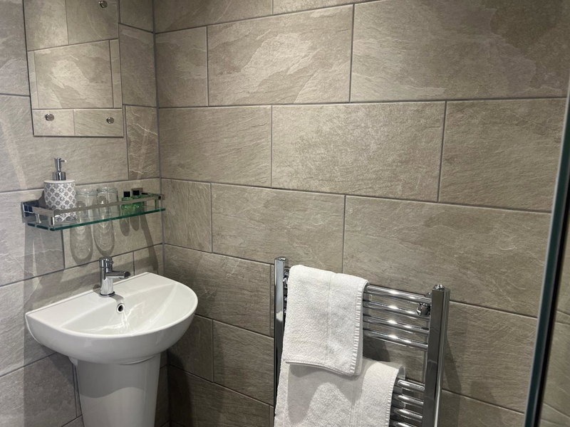 Priory Tearooms Burford with Rooms, Burford, United Kingdom