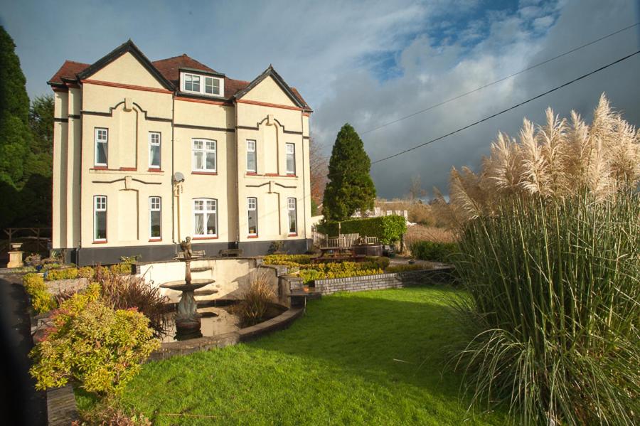 Hotel · Ardwyn House, Llanwrtyd Wells