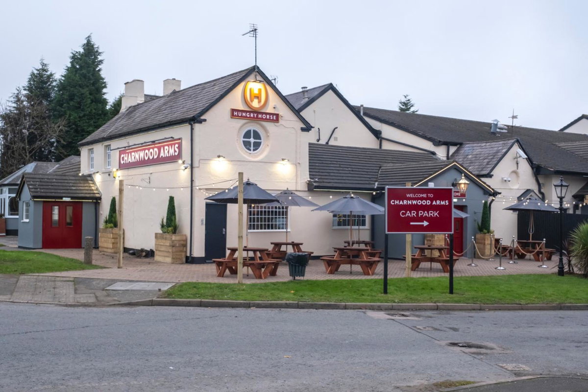 Hotel · Charnwood Arms By Greene King Inns, Coalville