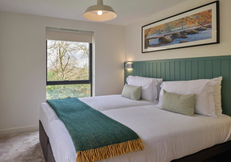 The Mole Resort - Lodges, Chittlehamholt, United Kingdom