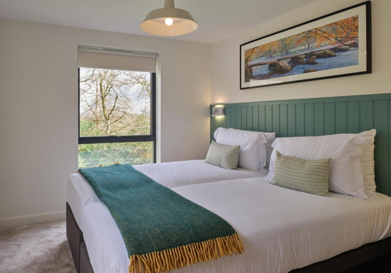 The Mole Resort - Lodges, Chittlehamholt, United Kingdom