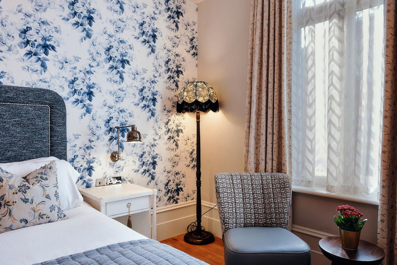 The Black Lion Pub & Boutique Guesthouse, London, United Kingdom