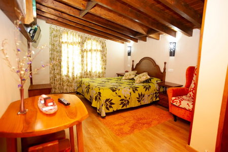 Posada Peñas Arriba, Lon, Spain