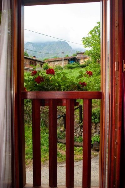 Posada Peñas Arriba, Lon, Spain