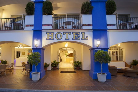 Hotel Piedra Paloma, Estepona, Spain