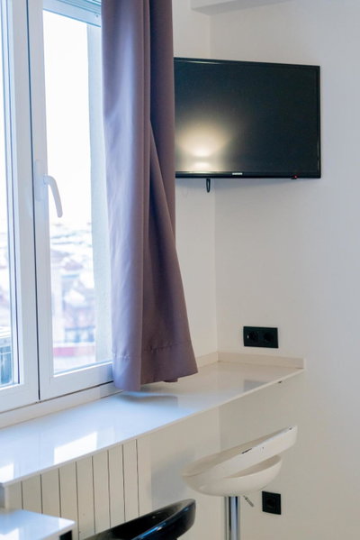 Hostal Gran Via 44, Madrid, Spain