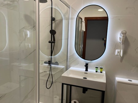 H Pelayo Noja Auto Check-In Rooms, Noja, Spain
