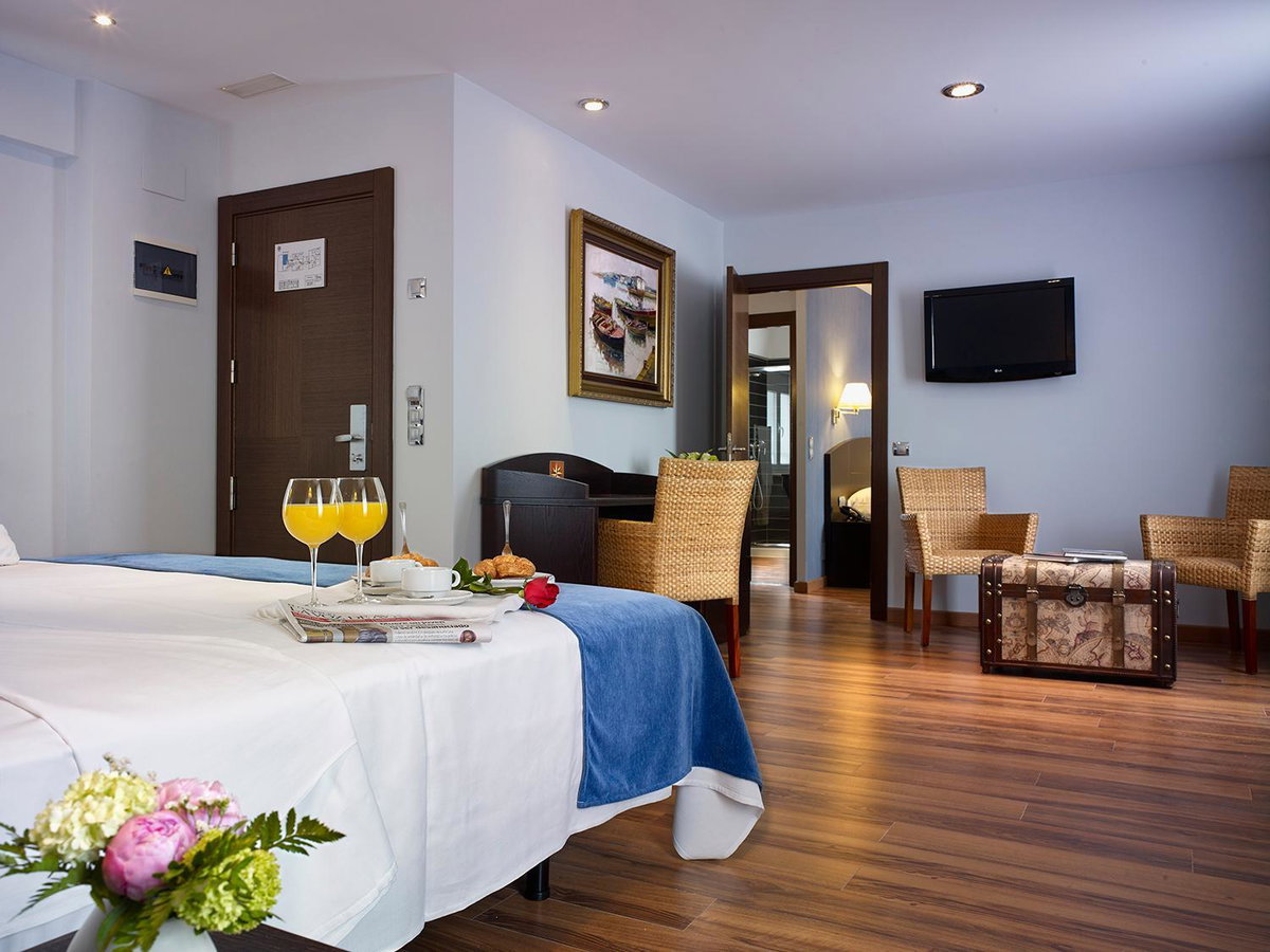 Hotel 40 Nudos, Spain