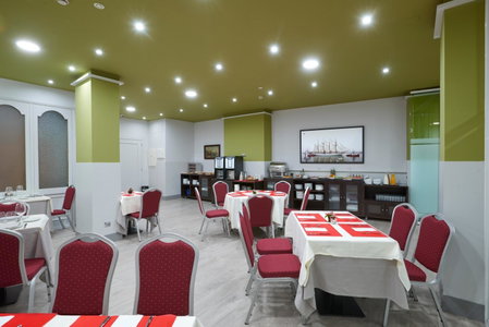 Hotel 40 Nudos, Avilés, Spain