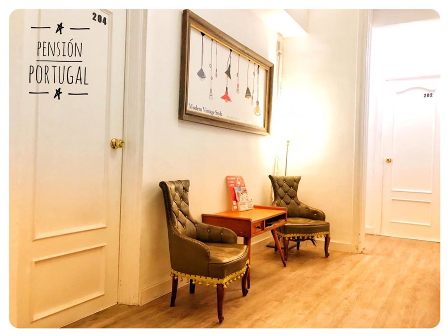 Hostal Portugal, Barcelona, Spain