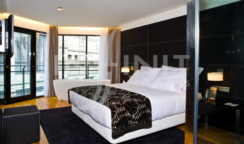 Hotel Inffinit, Vigo, Spain