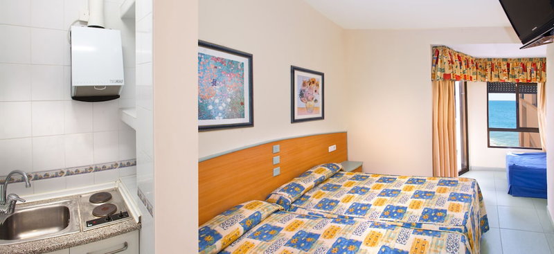 Estudios RH Sol, Benidorm, Spain