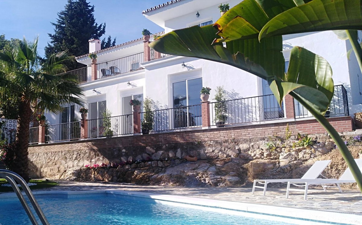 White Village Boutique, Benalmádena - Self Check-in, Spain