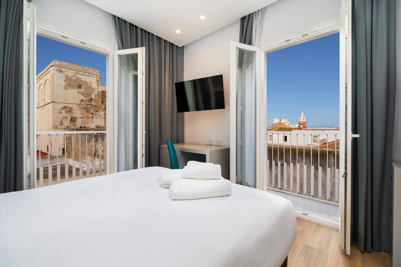 Dormos Hotel, Cádiz, Spain