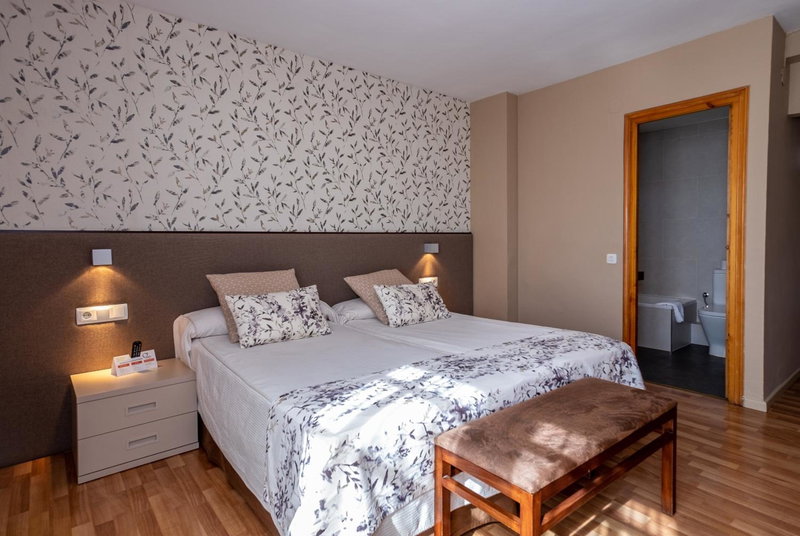 Hotel Esquirol, Llivia, Spain