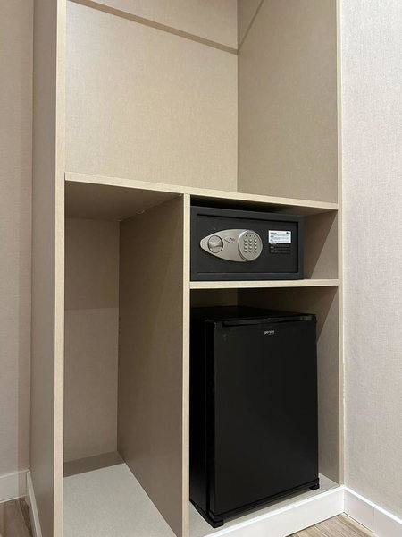 CC Opera Suites, Madrid, Spain