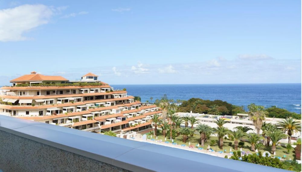 Hotel · Alua Tenerife, Santa Cruz De Tenerife