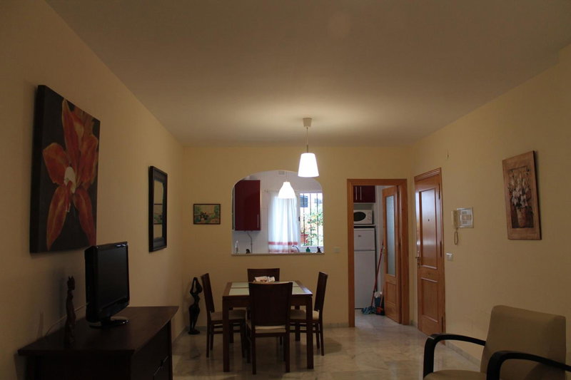 Apartamentos Turísticos Plaza del Olvido, Nerja, Spain