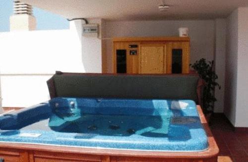 Apartamentos Turísticos Plaza del Olvido, Nerja, Spain