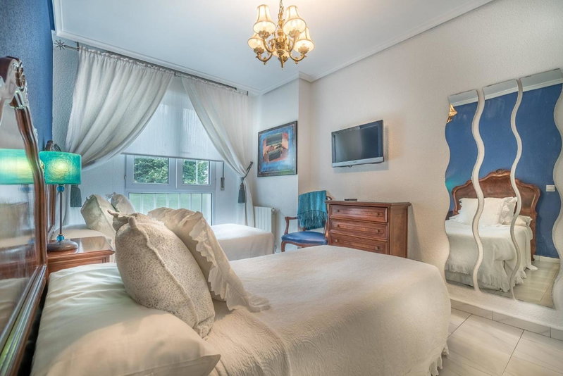 Apartamentos Las Brisas, Santander, Spain