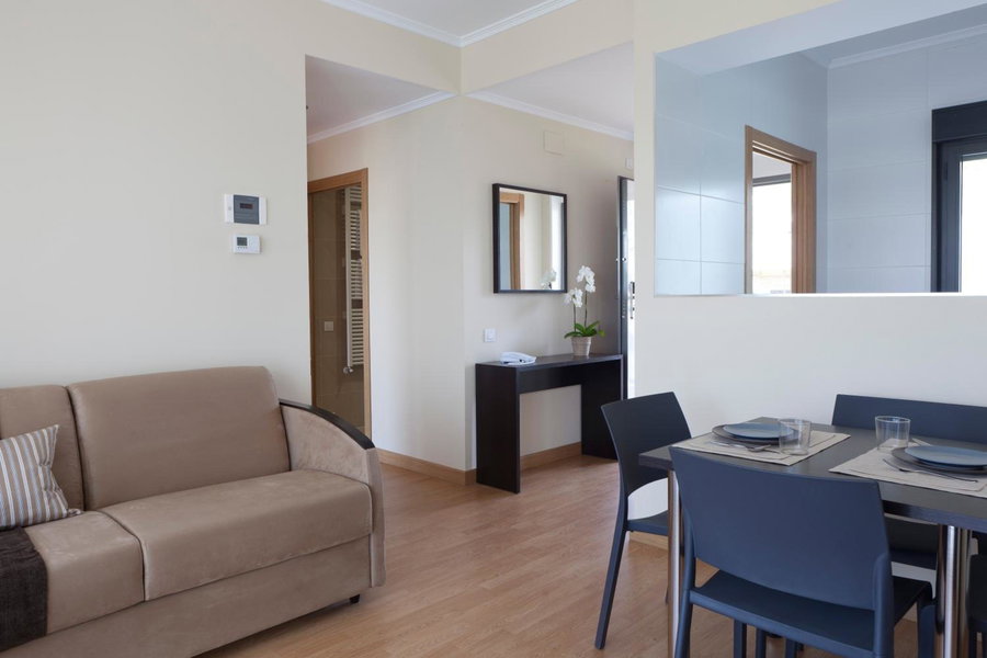 Aparthotel Jardines de Aristi, Vitoria-Gasteiz, Spain