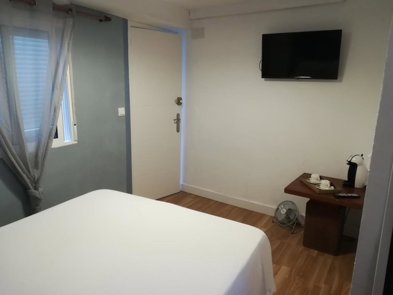 Hostal The Monkey Room, Marbella, Spain