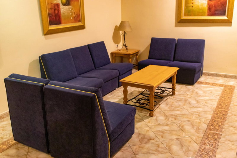 Hotel Philadelfia, Peligros, Spain