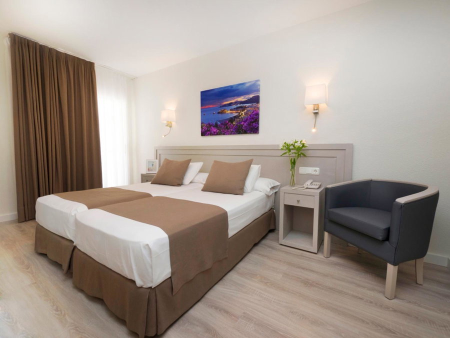 Hotel Helios Costa Tropical, Almuñécar, Spain