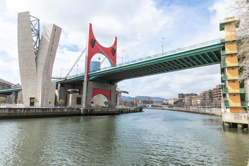 Pensión H30 Bilbao, Bilbao, Spain